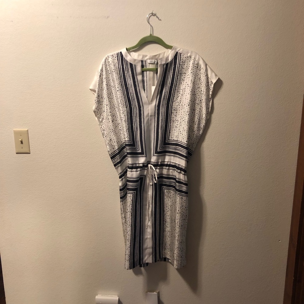 NWT    VINCE 100% silk dress